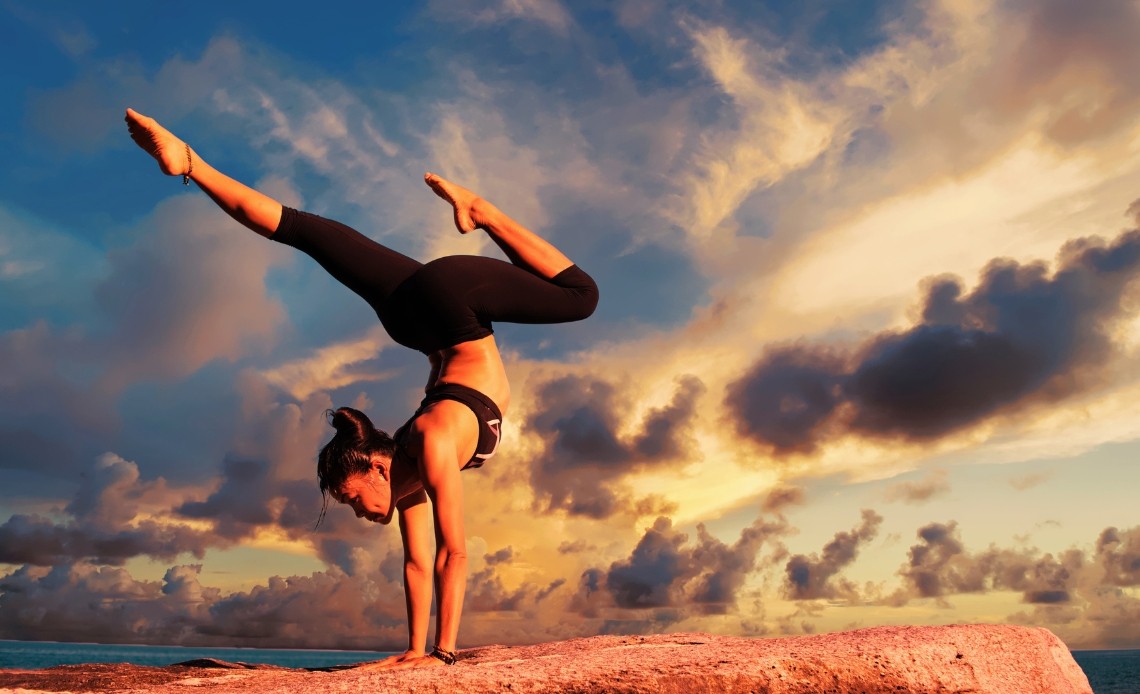 Rola BCAA w organizmie — Czy warto je przyjmować? Kiedy i w jakich dawkach?